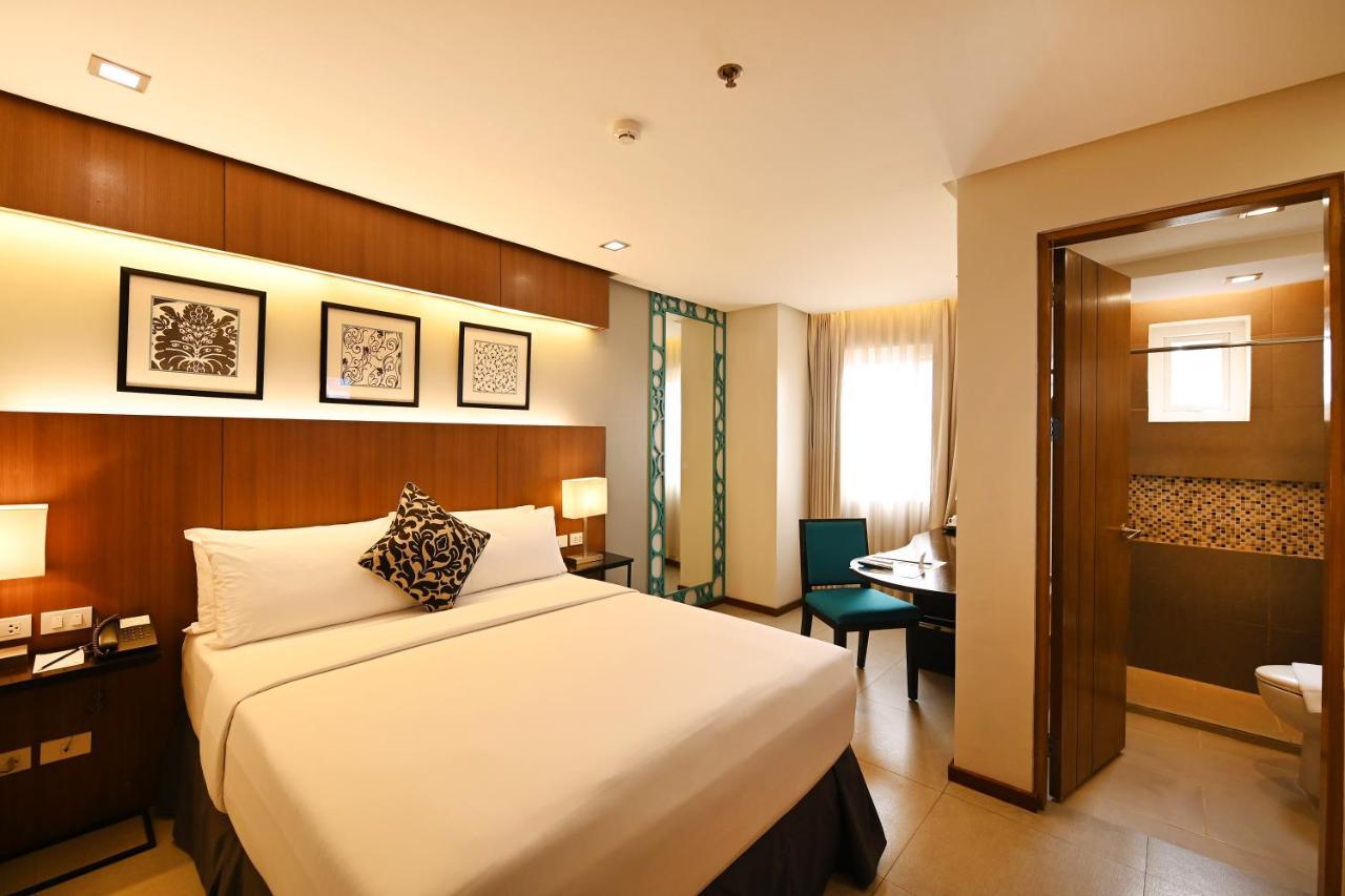 St Mark Hotel Cebu Exterior photo