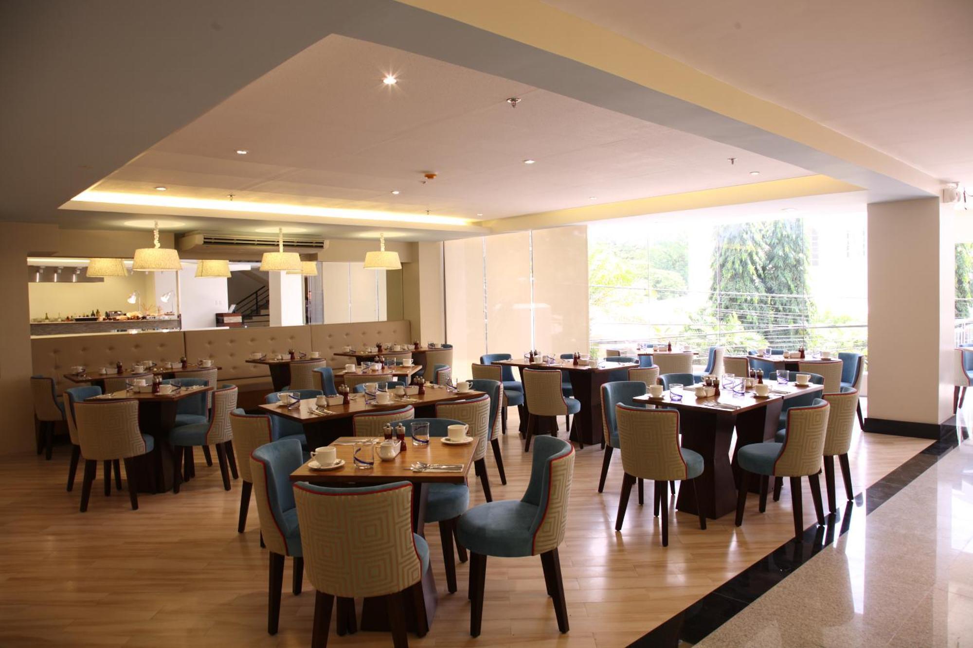 St Mark Hotel Cebu Exterior photo